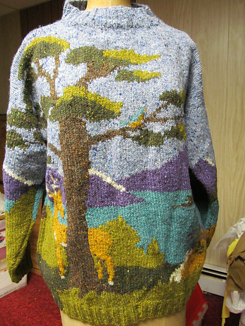 Landscape Wildlife Pullover