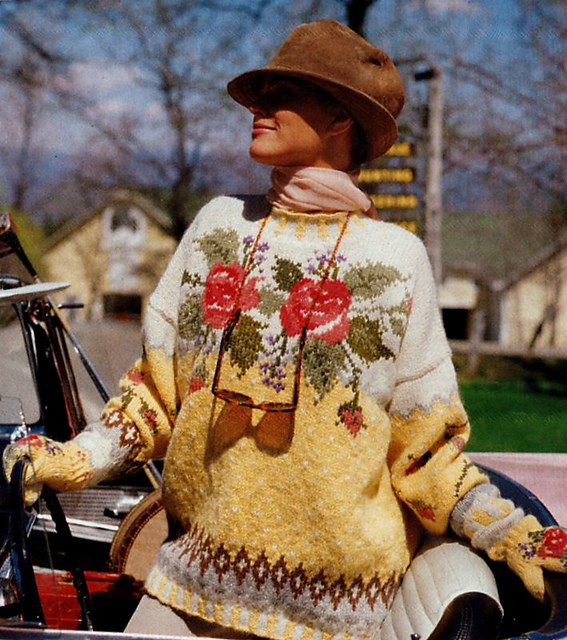 Cabbage Rose Pullover