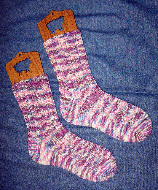 Cherry Rib Socks