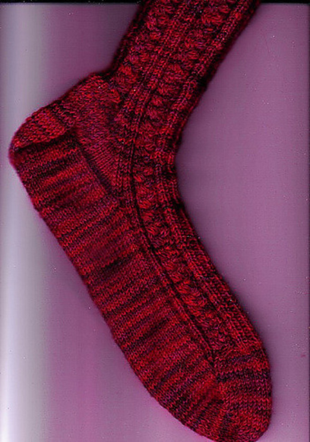 Simple Toe-Up Sox on Two Circular Needles