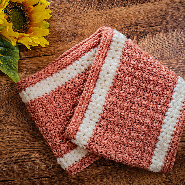 Perennial Grace Cowl