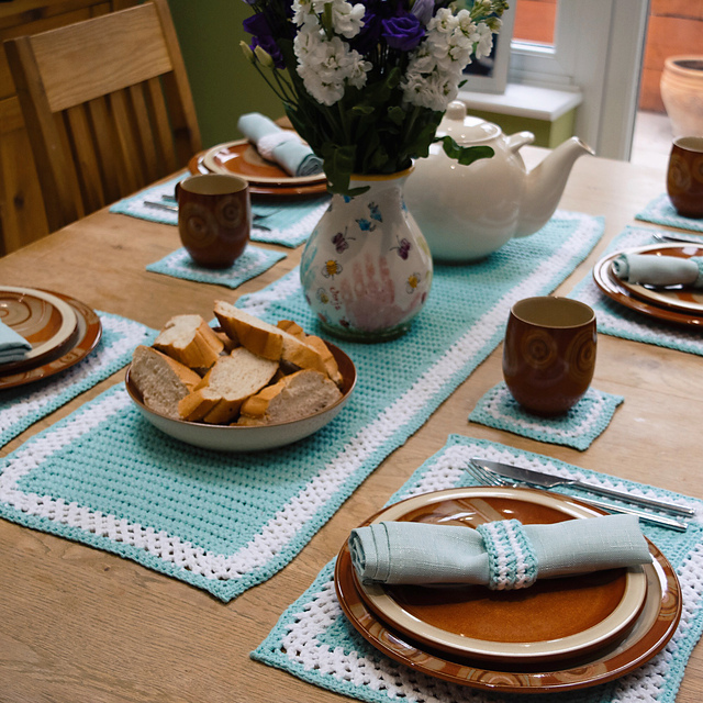 mejane レア☆ノベルティークッション　2個セット JoyJolt Mesa 18-Piece Stoneware Dinnerware Set : Target