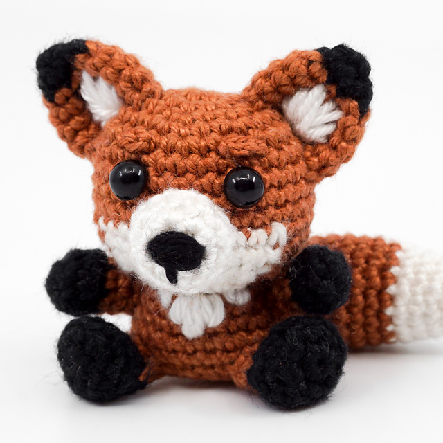 Mini Fox Amigurumi