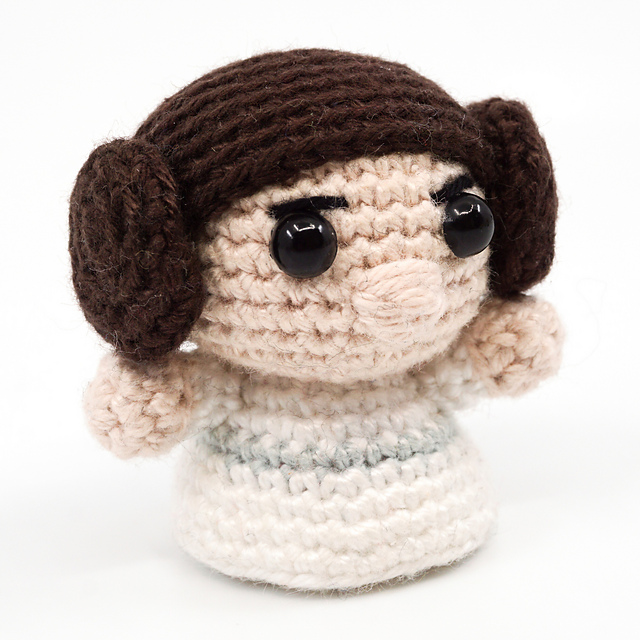 Mini Princess Leia Amigurumi