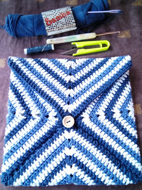 Granny square gift bag