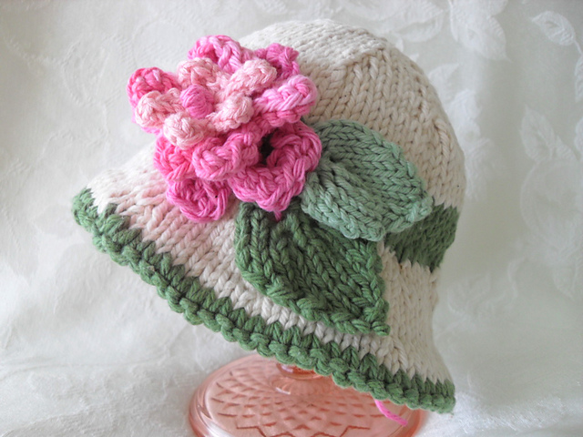Red and Pink Flowers Brimmed hat