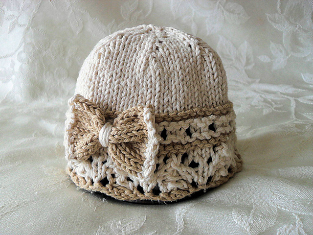 Bow Regard Lace and Eyelet Cloche