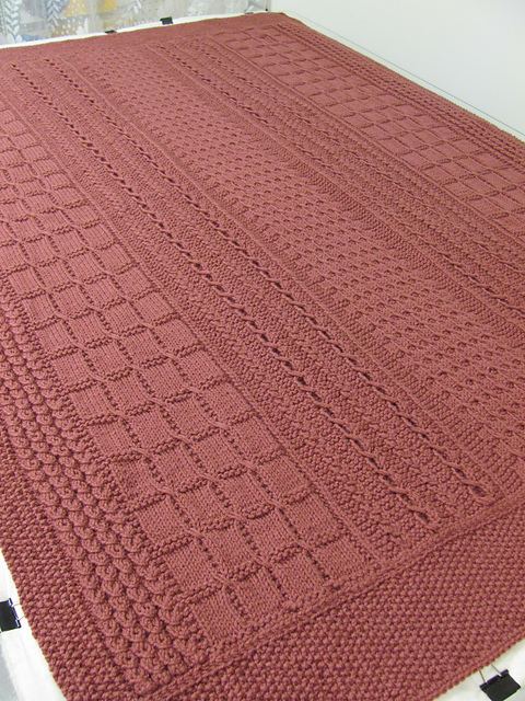 Skerin Aran in Knit