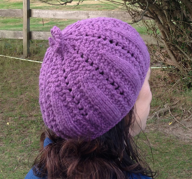 Block Island Double Eyelet Beret