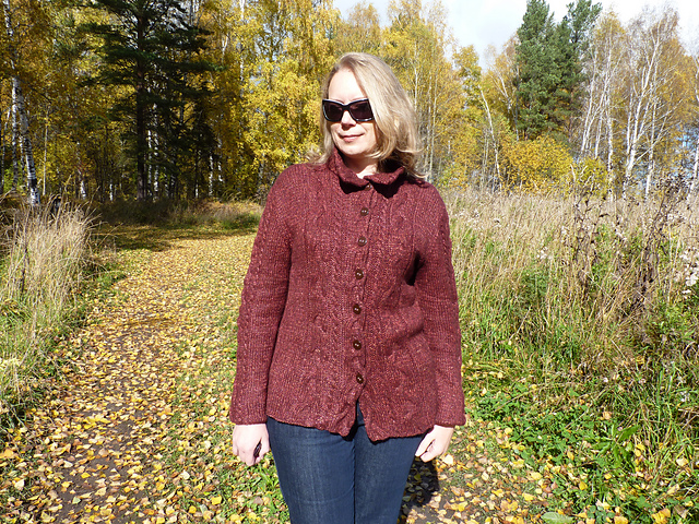 # 15 Jacke mit Zopfmuster