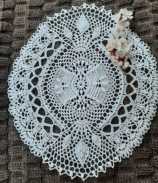 Textured doily Evgenia