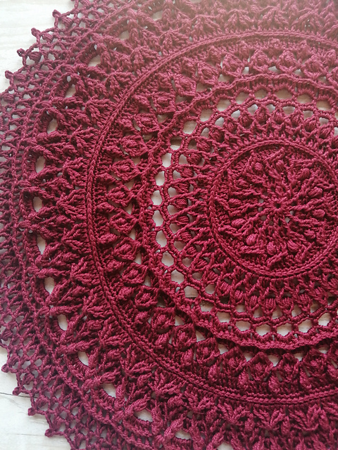 Textured doily Pocahontas