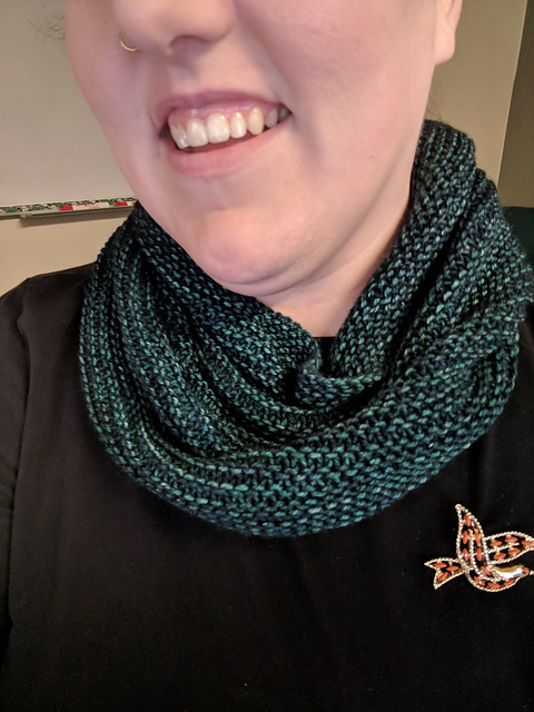 Ocean Waves Garter Cowl