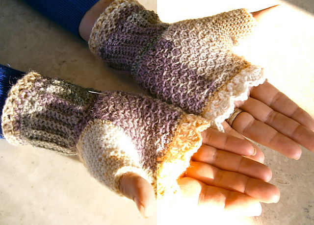 Dainty Fingerless Mitts