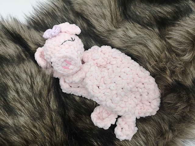 Sweet piggy lovey
