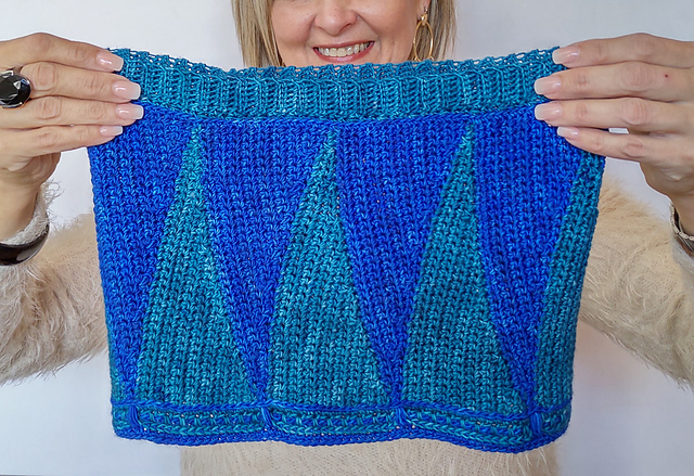 Muscari Cowl