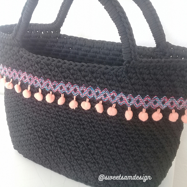 Boho Bag With Mini Pom Poms
