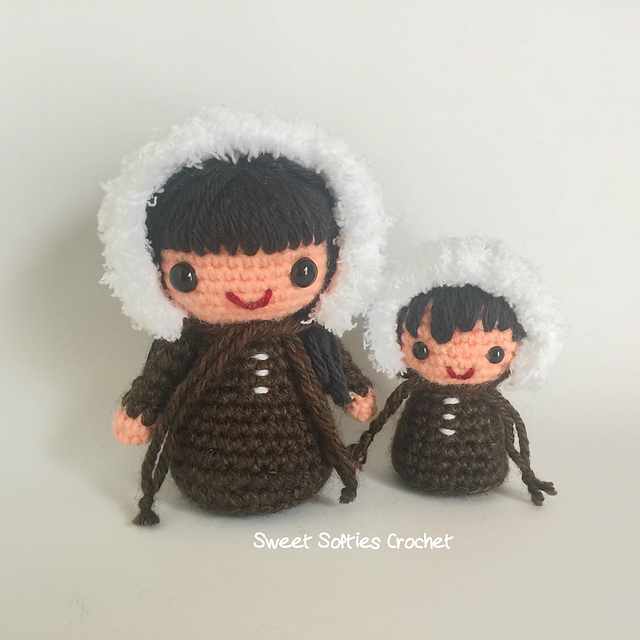 Eskimo Kokeshi Mama & Baby Amigurumi