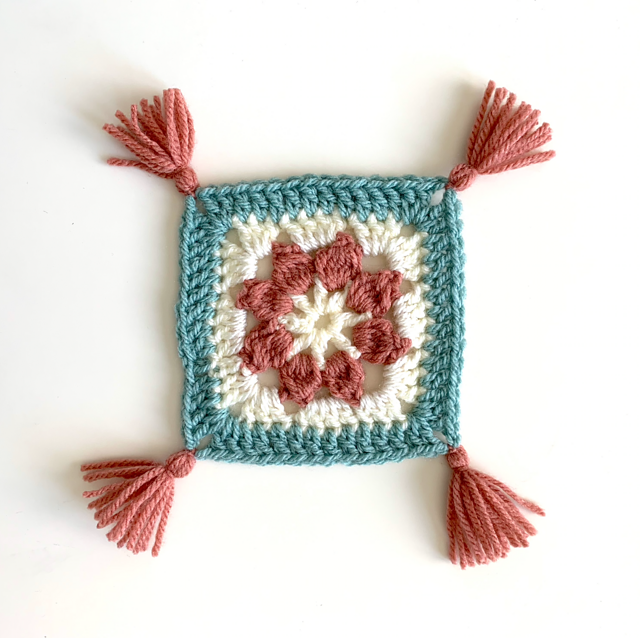 Floral Mug Rug