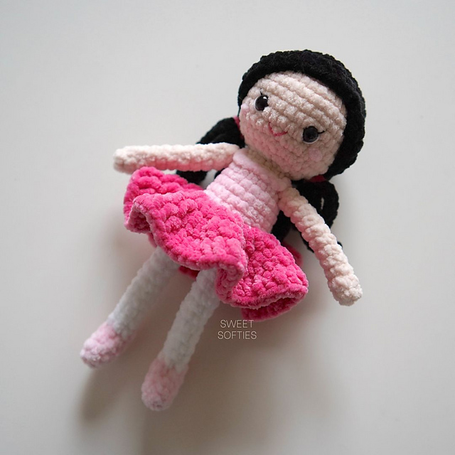Lena the Ballerina