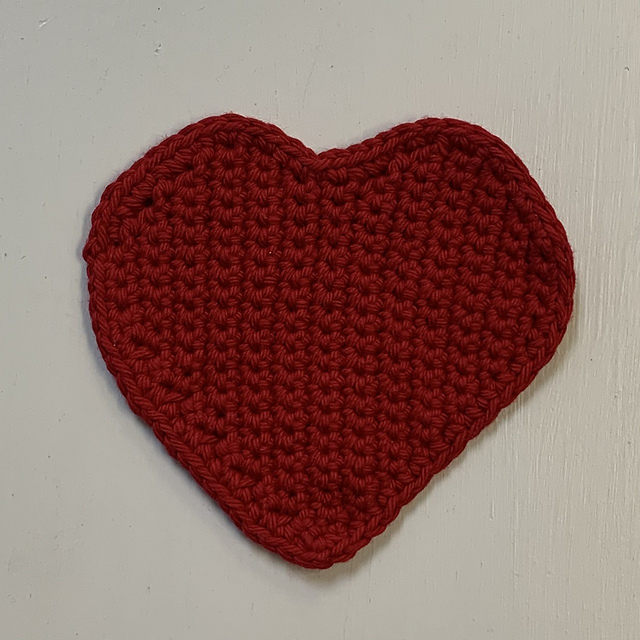 Seasonal Cloths: Hooked Heart
