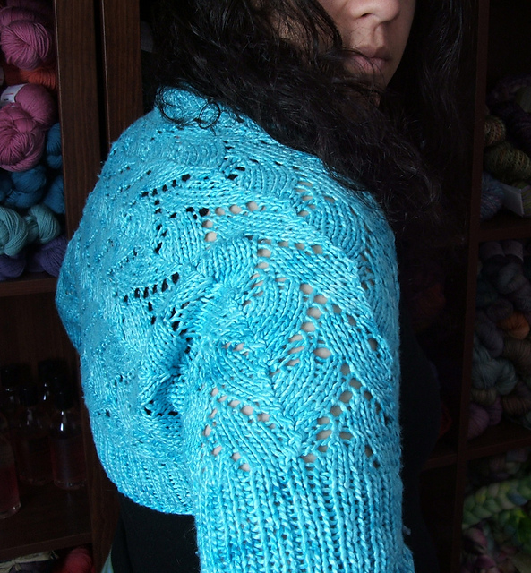 Bellflower Shrug