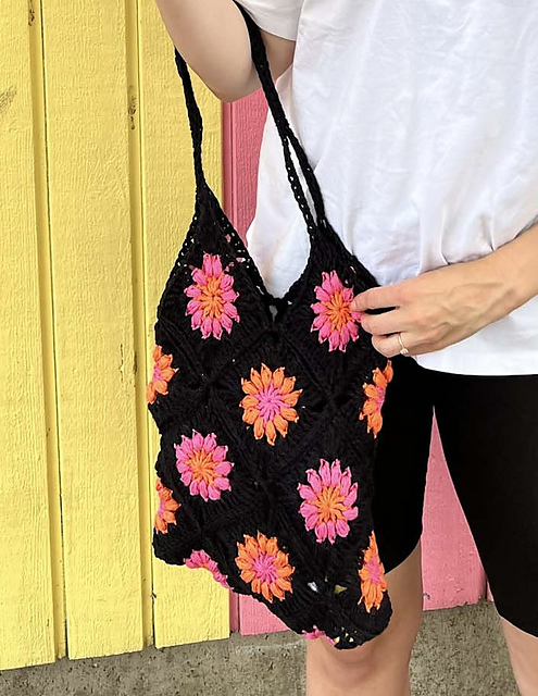 Flower Granny Square Bag