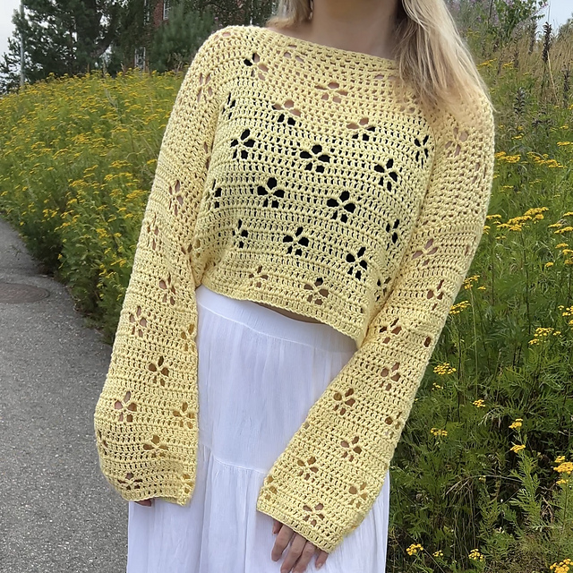 Ravelry: Cherry Blossom Sweater pattern by Heini Pääsky