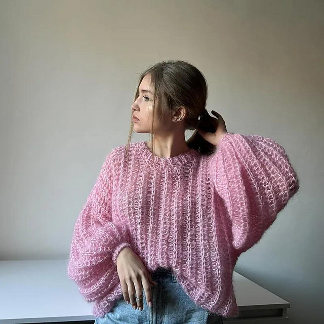Ravelry: The Fluffy Sweater pattern by kuzo.knits