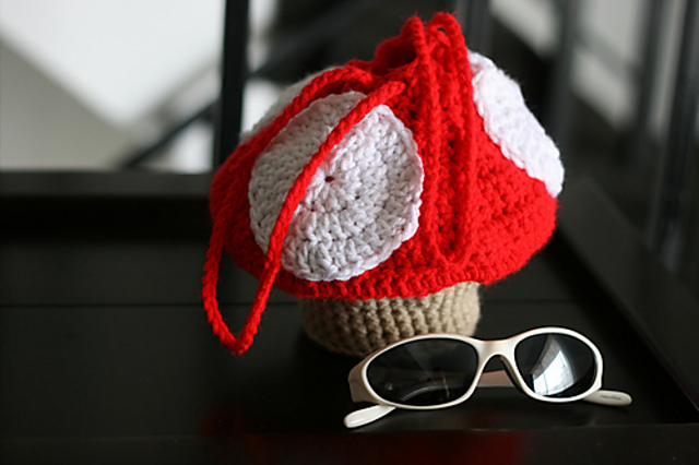 Mushroom Drawstring Purse