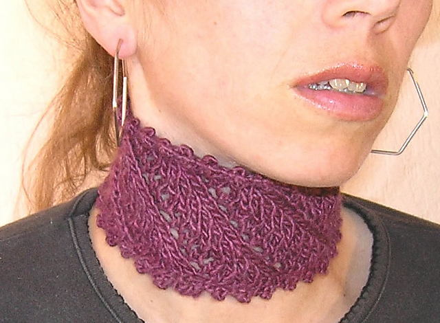 Felicie chokers
