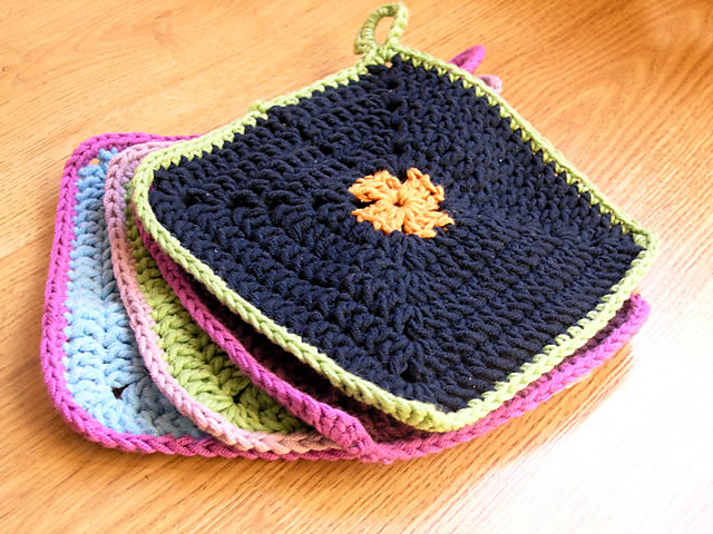 Carré Potholder