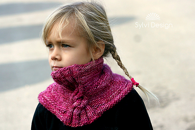 Little Alessa Cowl