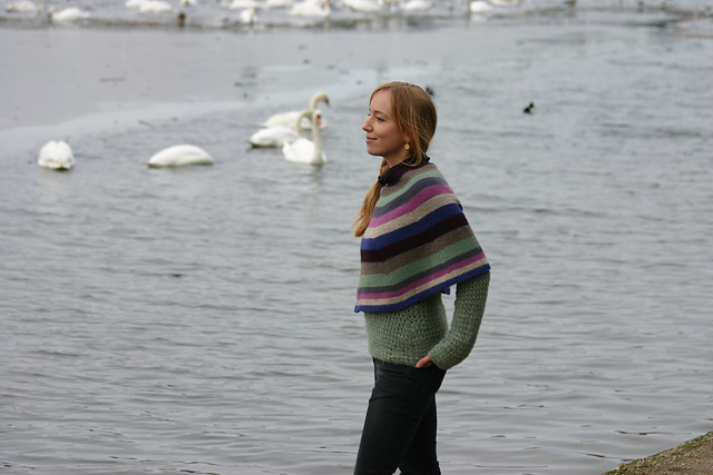 Stribet poncho