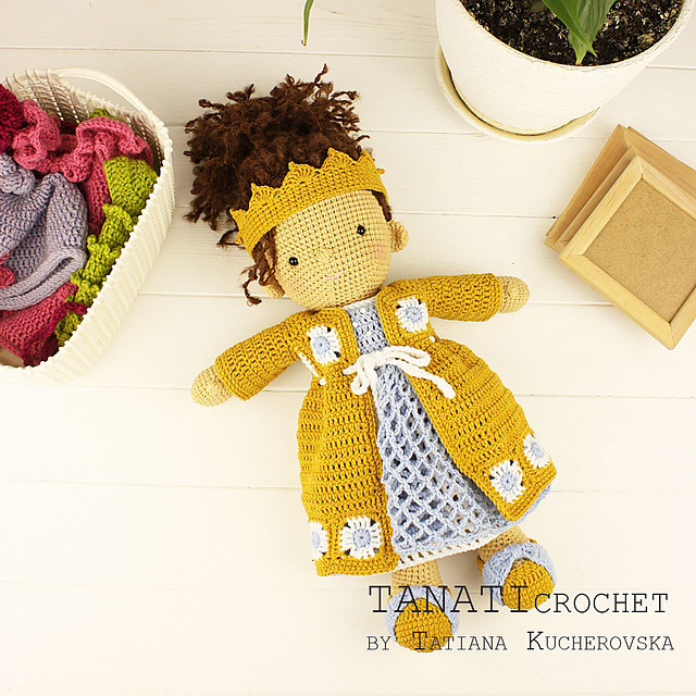 Waldorf doll Princess clothes