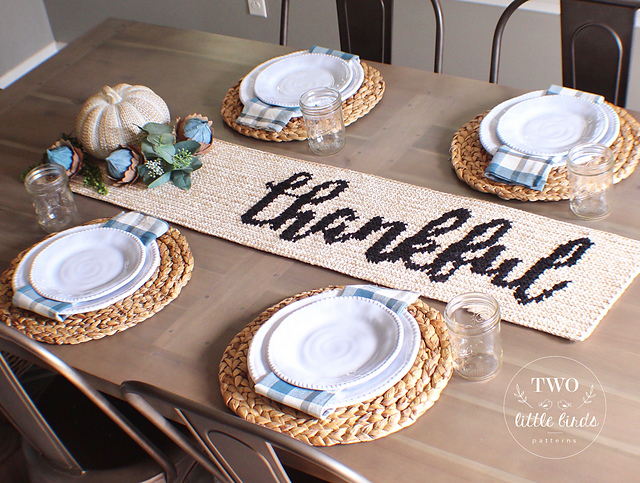 The {Thankful} Table Runner