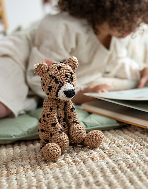 Ravelry: Hamlet the Cheetah pattern by TOFT UK