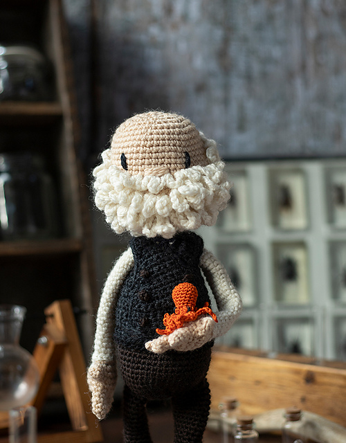 Charles Darwin