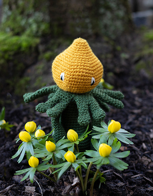 Ravelry: Winter Aconite pattern by TOFT UK