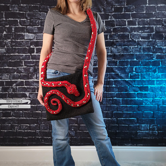 The Snake Purse