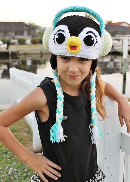 Chilly Penguin Hat