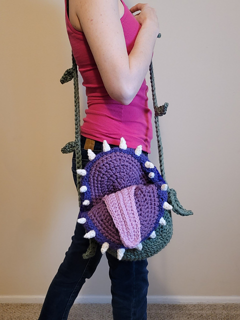 Ravelry: Carnivorous Plant Purse pattern by Jen Knight