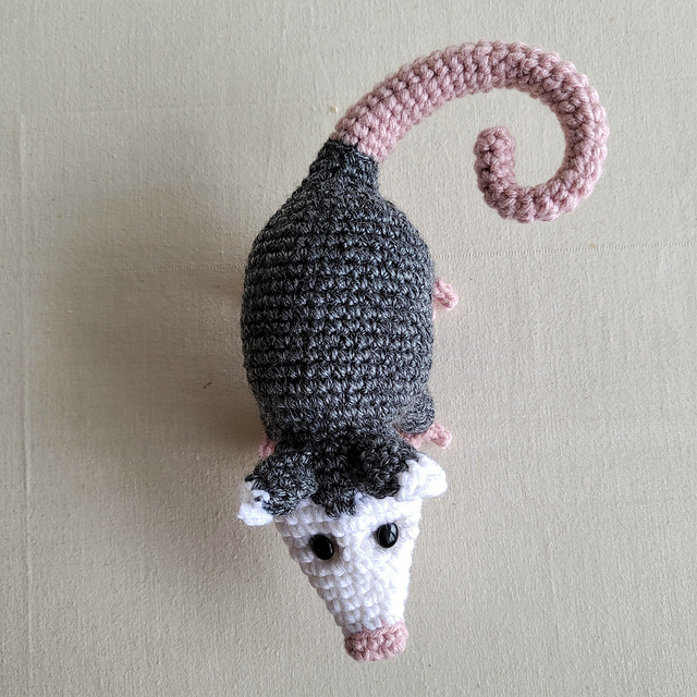 Baby Opossum Amigurumi