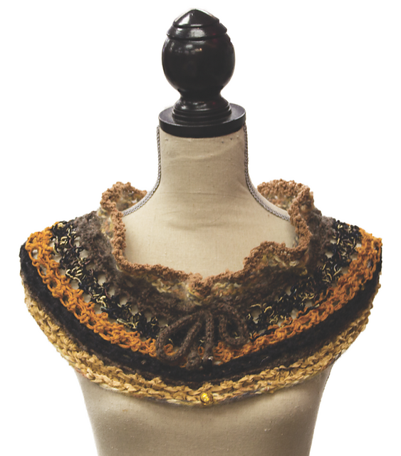 Eyelet Cowl