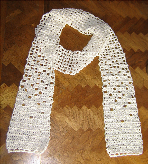 Random Filet Scarf 