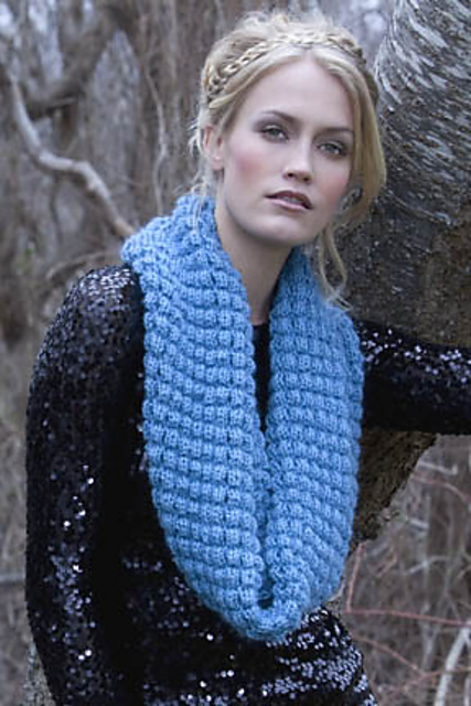 Ella Textured Cowl