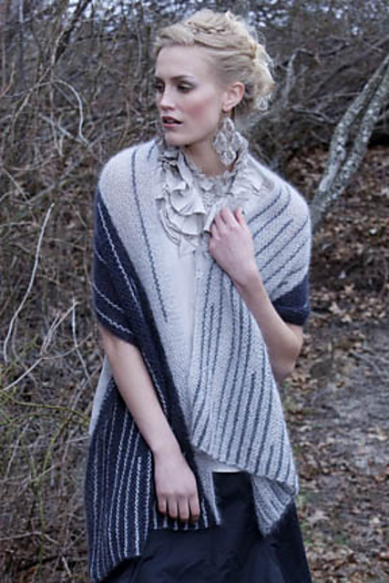 Bessie Positive/Negative Stole