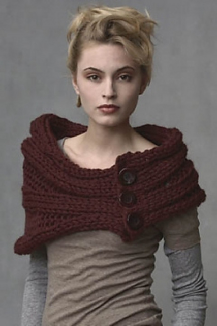 Tundra Capelet with Buttons