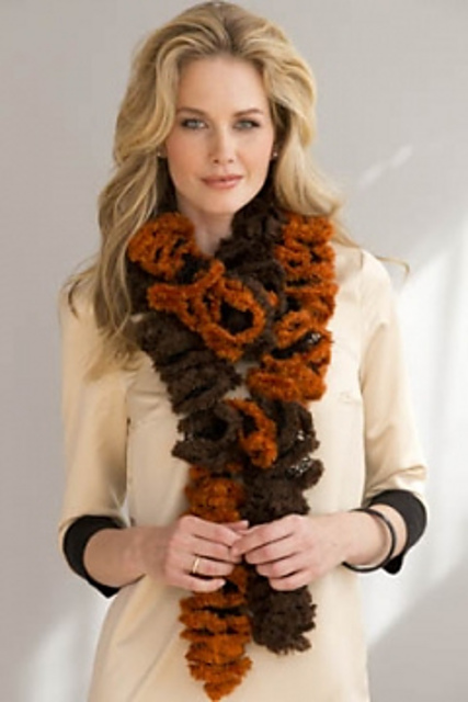 2-Ball Ruffle Scarf