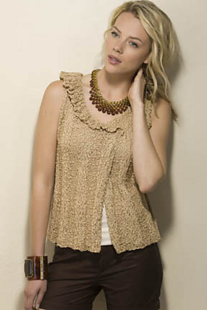 Romance Ruffle-Collar Shell